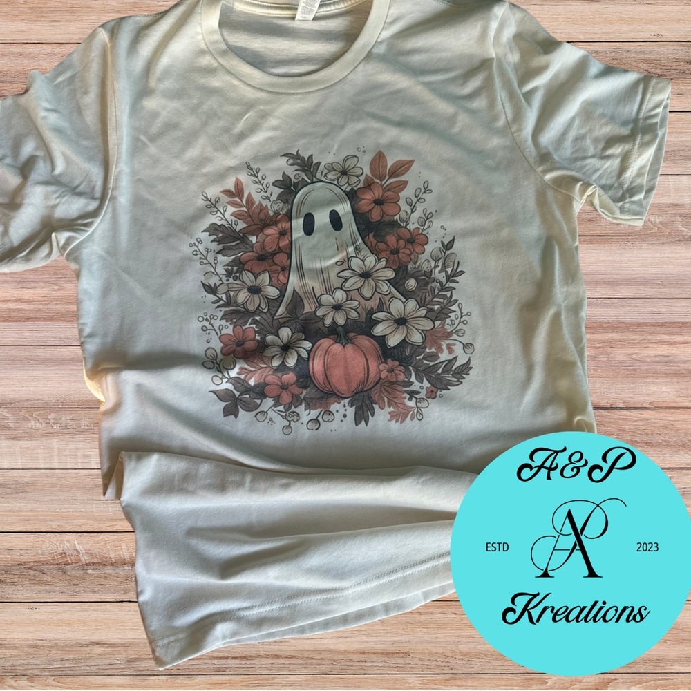 Ghost flower and pumpkin tee